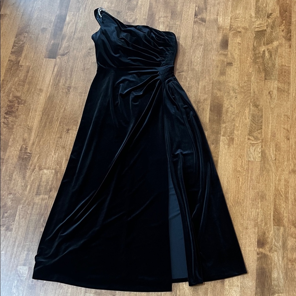 Alex Evenings Black Velvet One-Shoulder Gown with Rhinestone Brooch